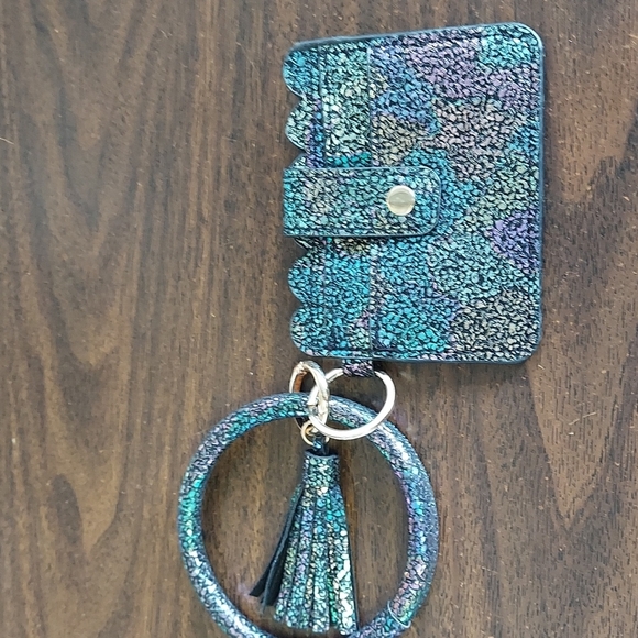 New Card Holder/Key Chain - Picture 1 of 3